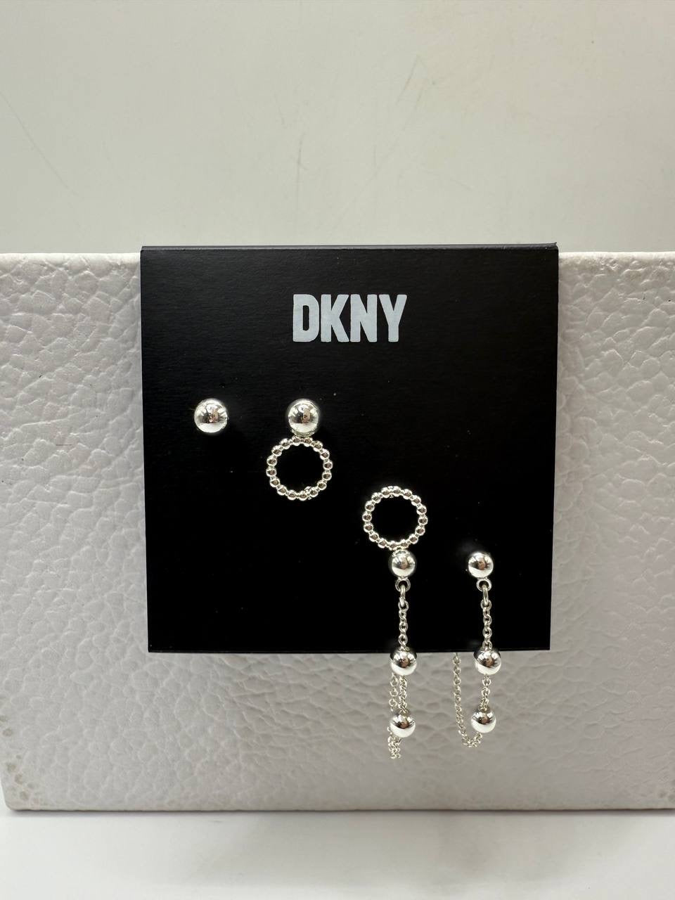 Dkny earings set
