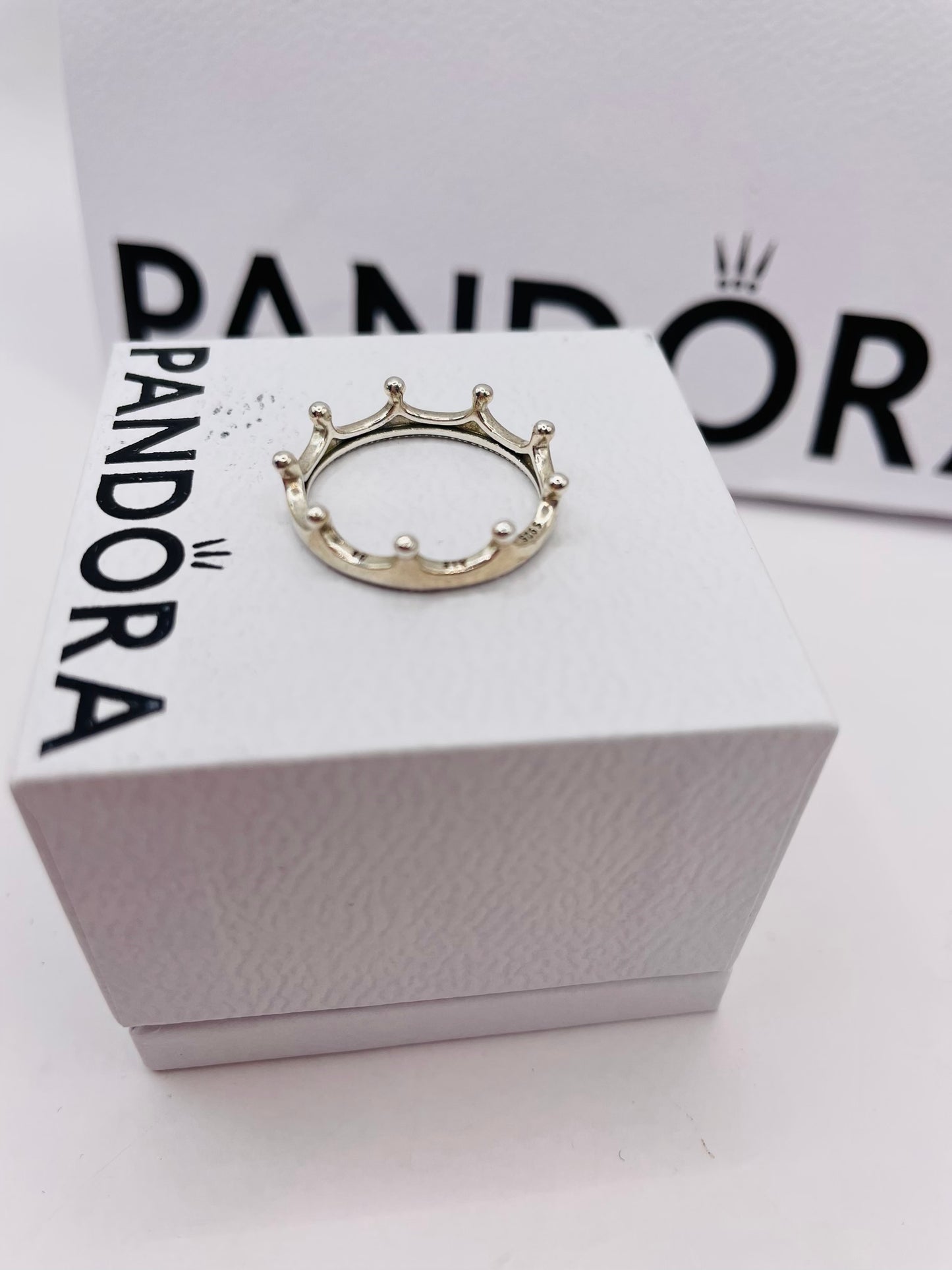 Pandora ring