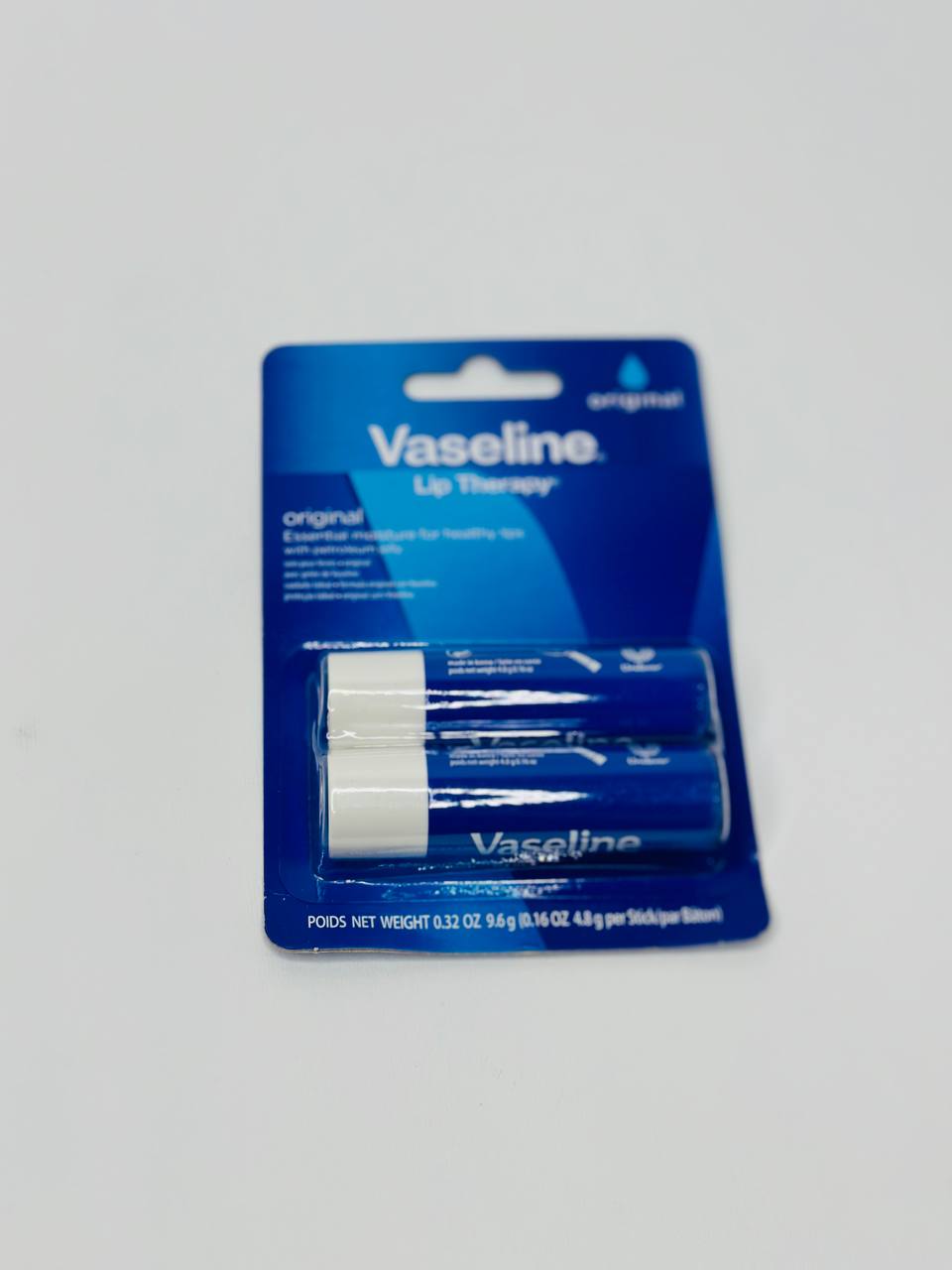 Vaseline lip therapy