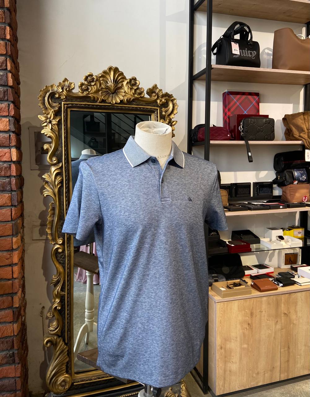 Calvin klein shirt Size small