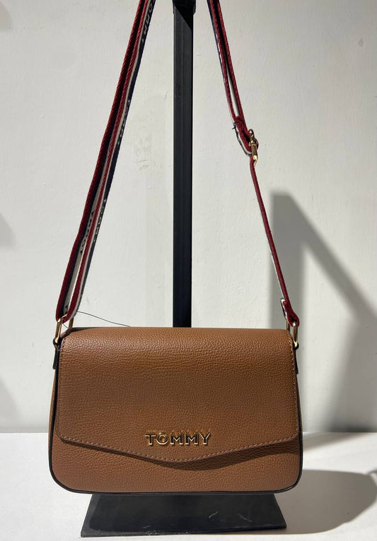Tommy Hilfiger bag