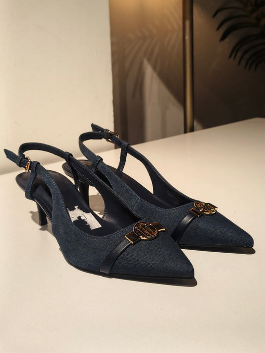 Tommy Hilfiger shoes size 8.5