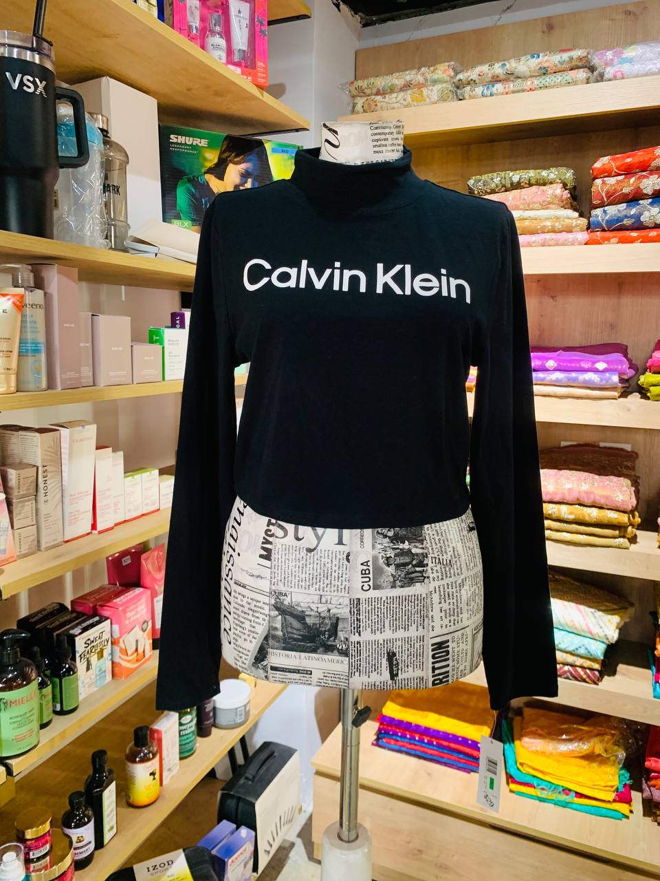 Calvin Klein  crop top