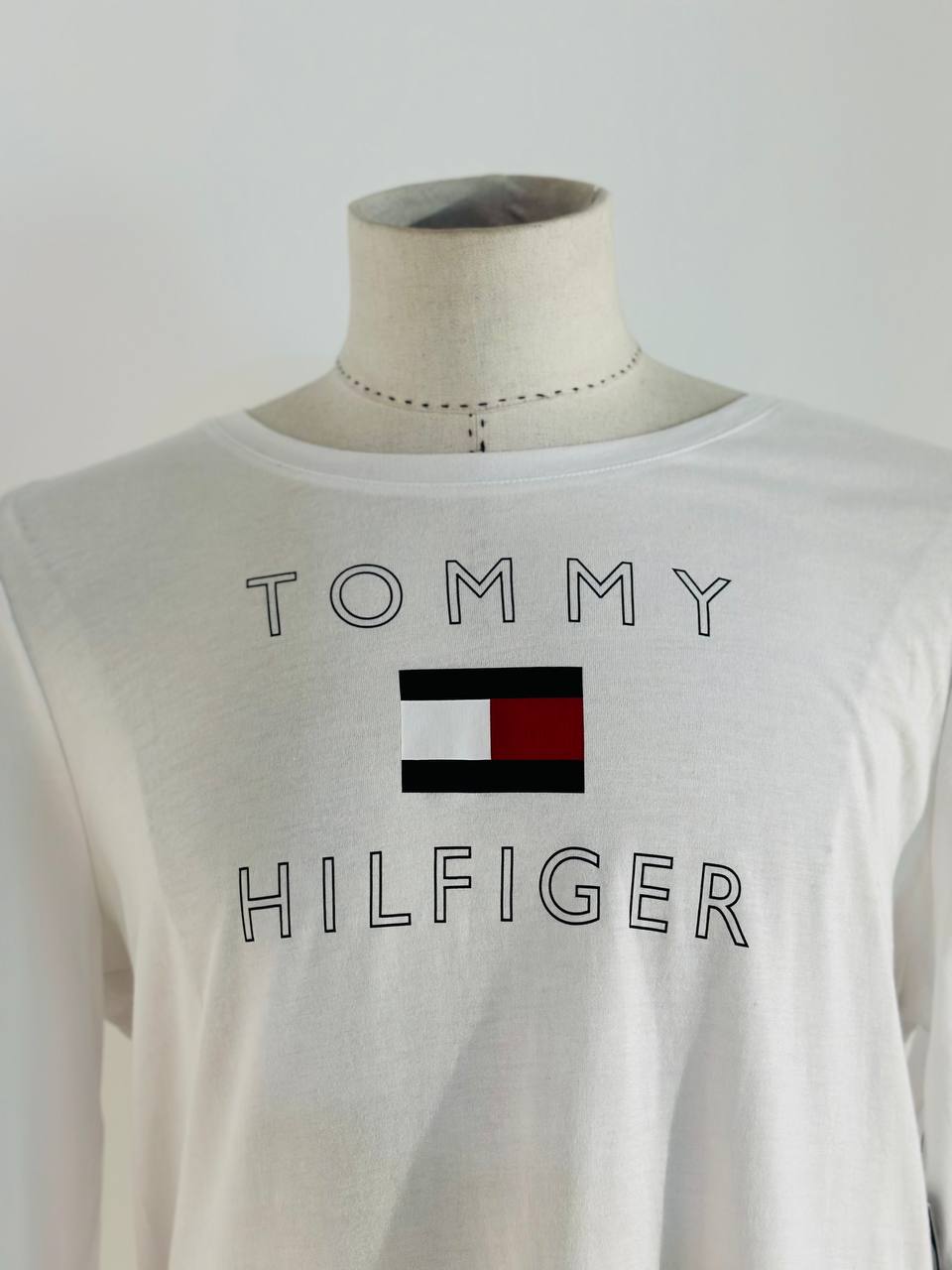 Tommy Hilfiger long sleeve shirt