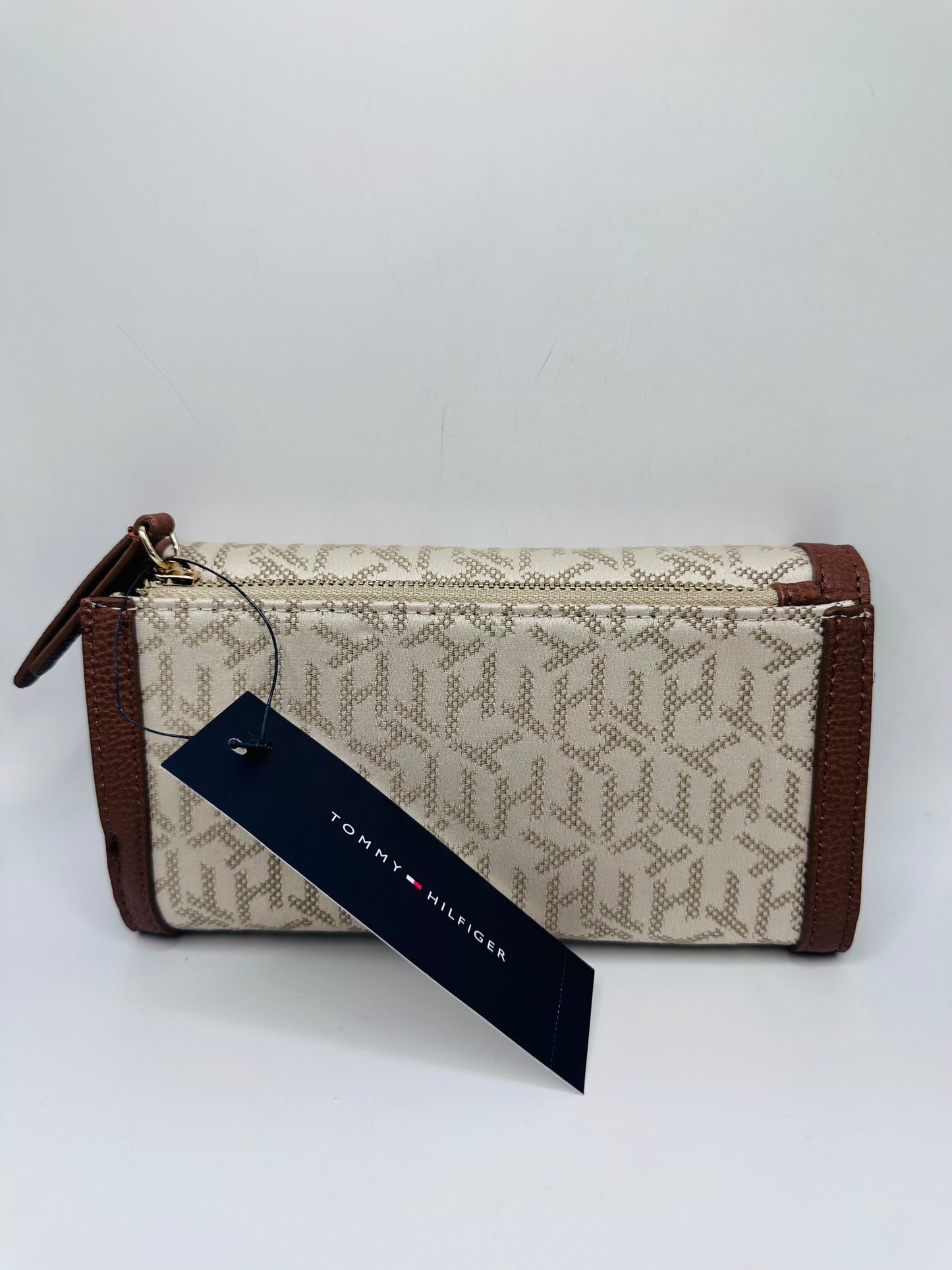 Tommy Hilfiger wallet