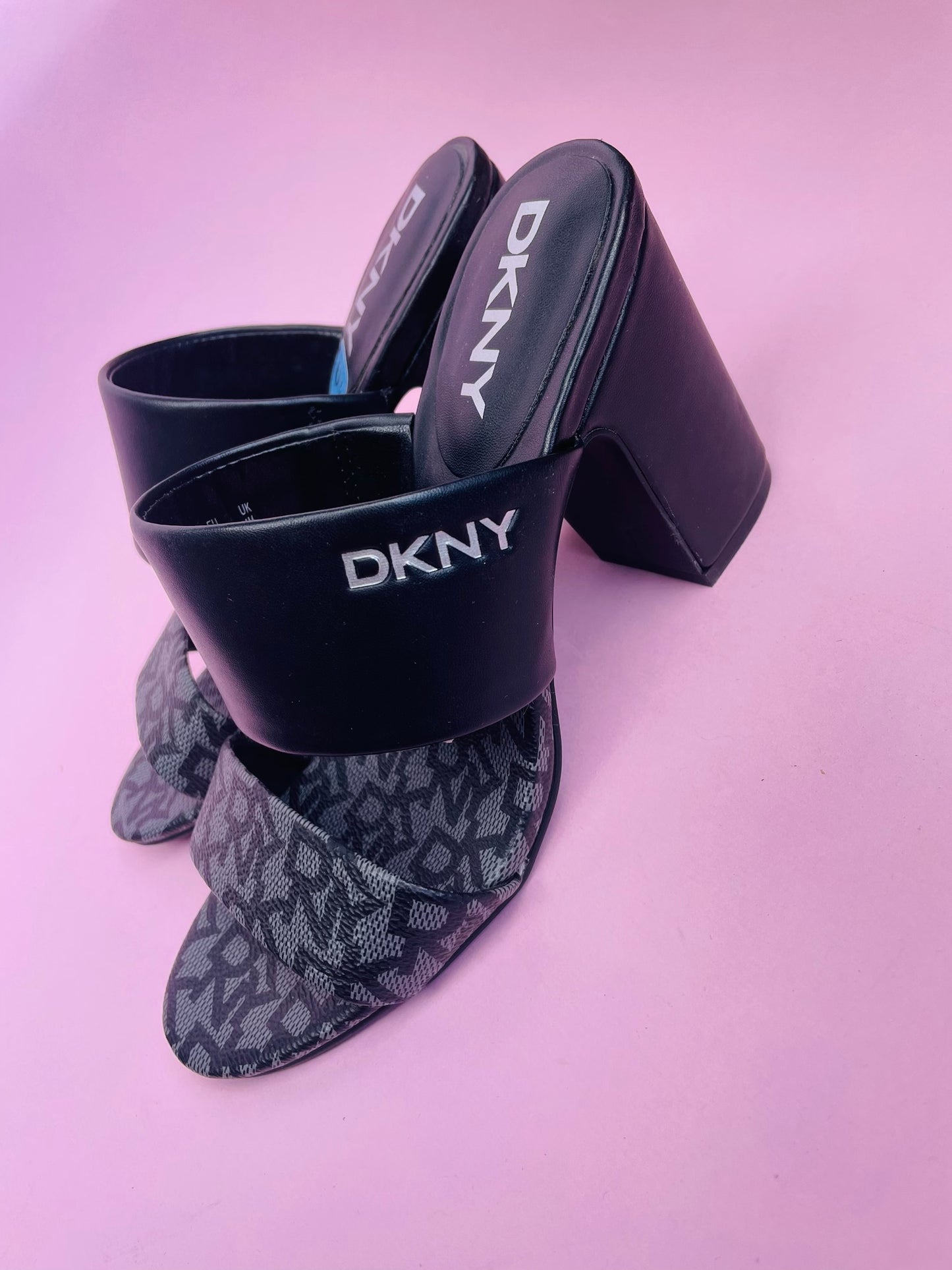 Dkny sandal