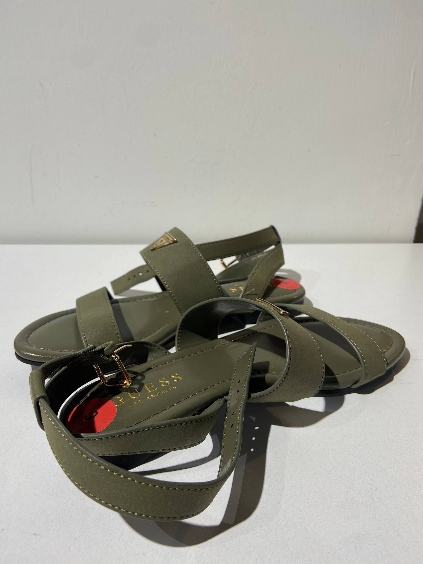 Guess sandal