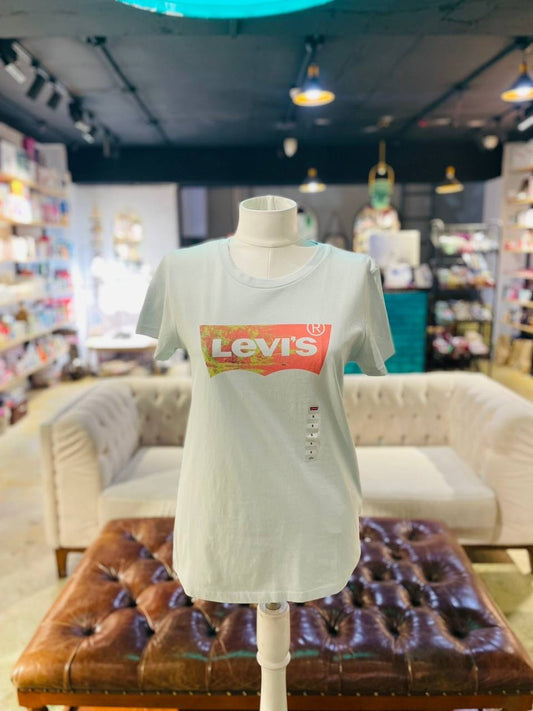 Levi’s shirt