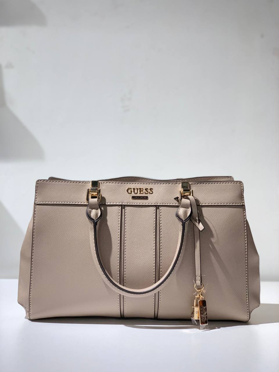 Guess bag