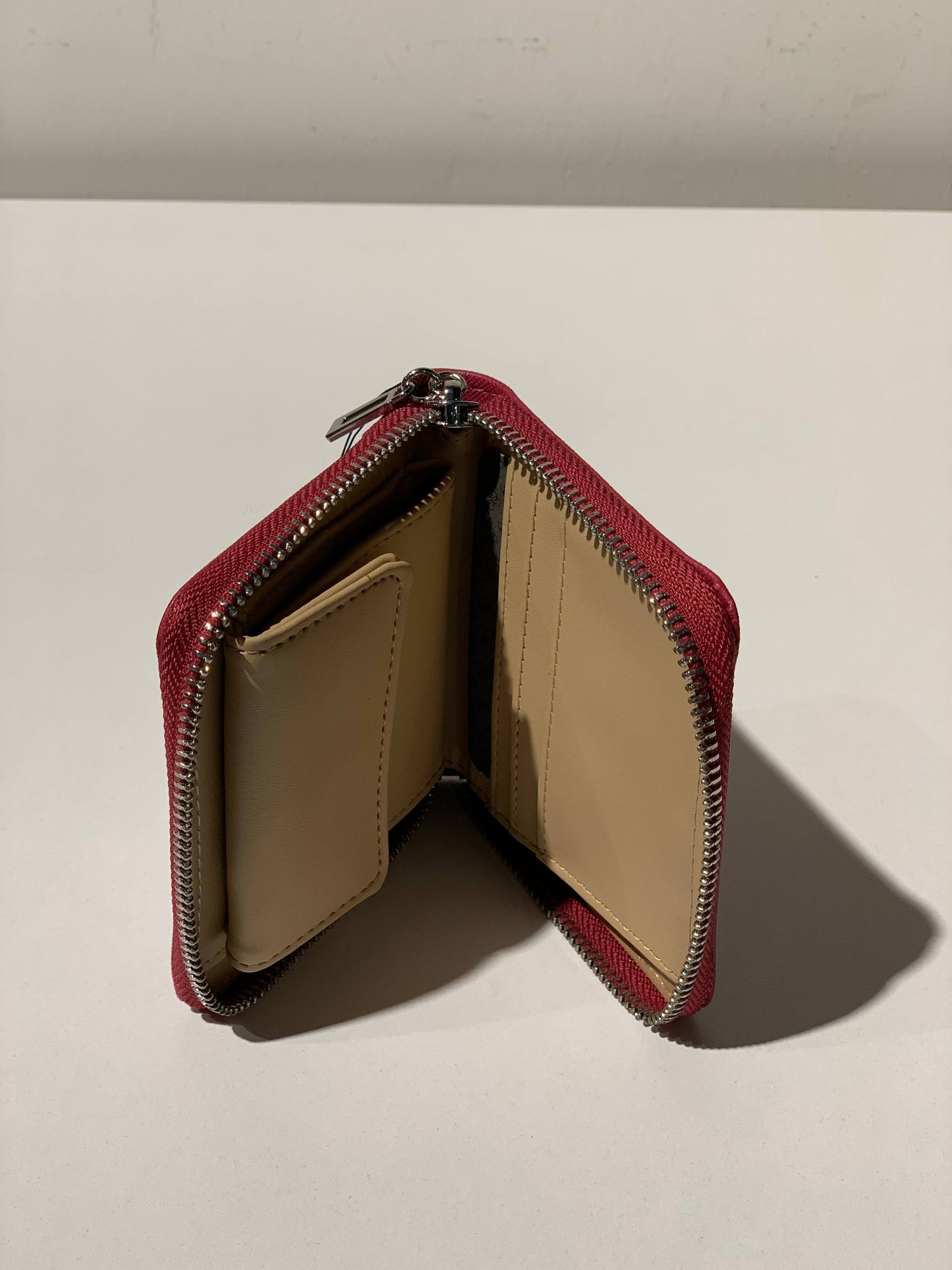 Guess wallet