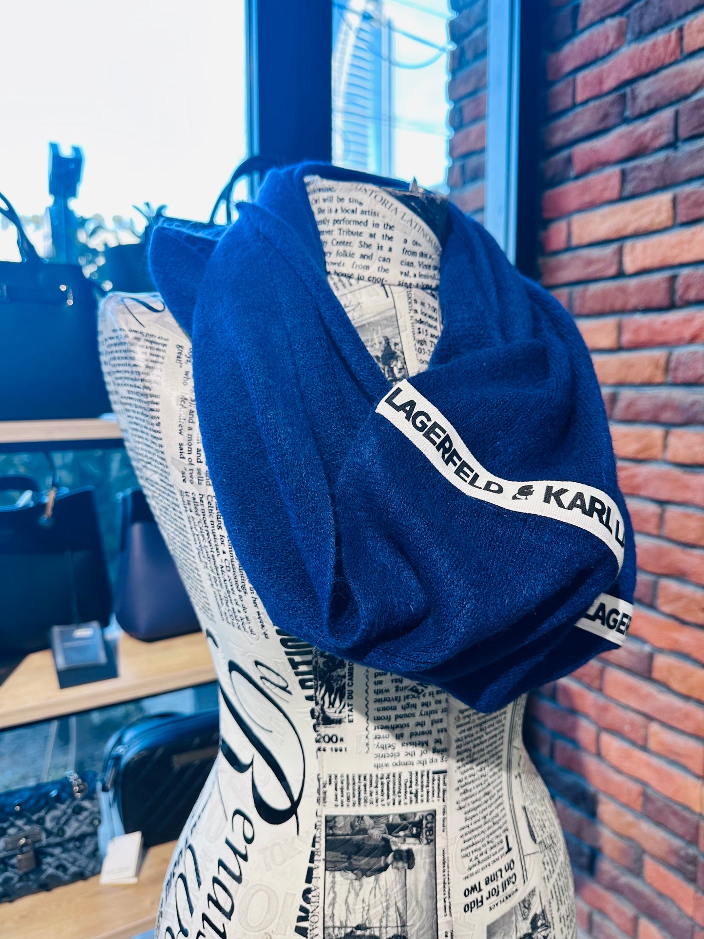 karl lagerfeld scarf