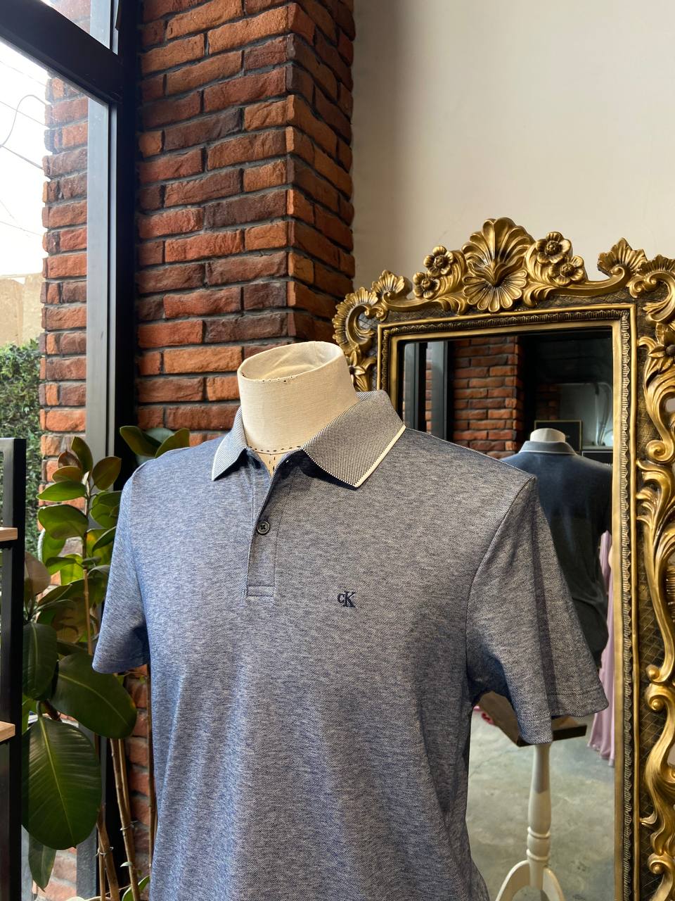 Calvin klein shirt Size small