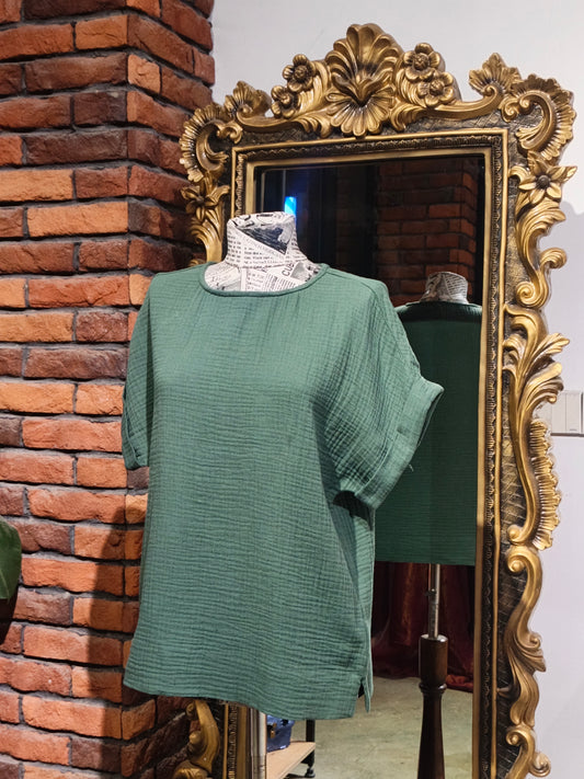 Gloria Vanderbilt top