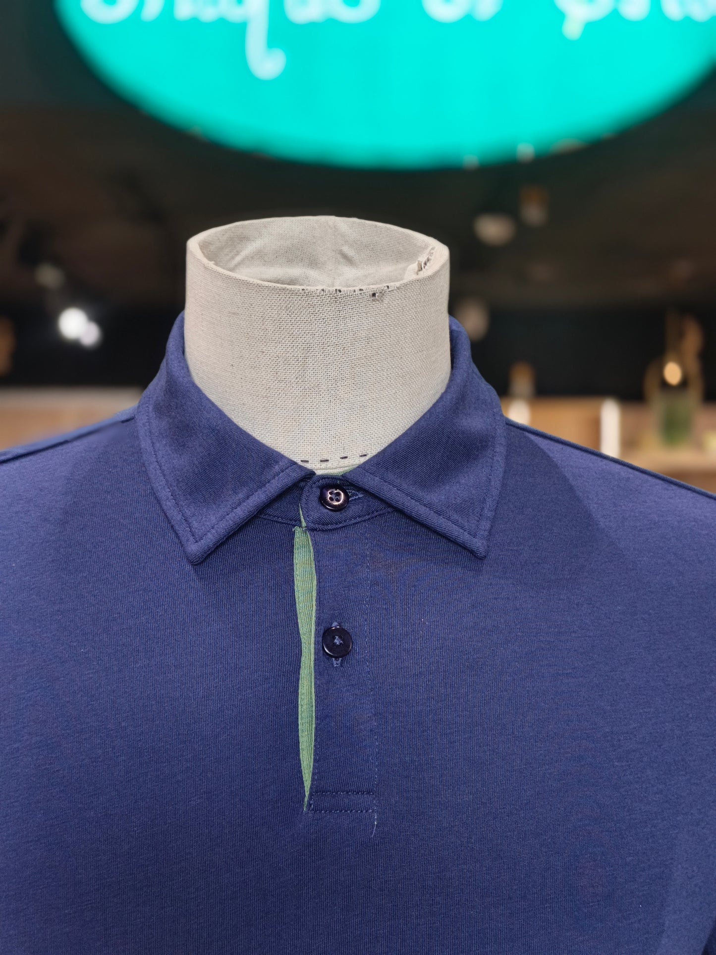 Daniel hechter shirt size small