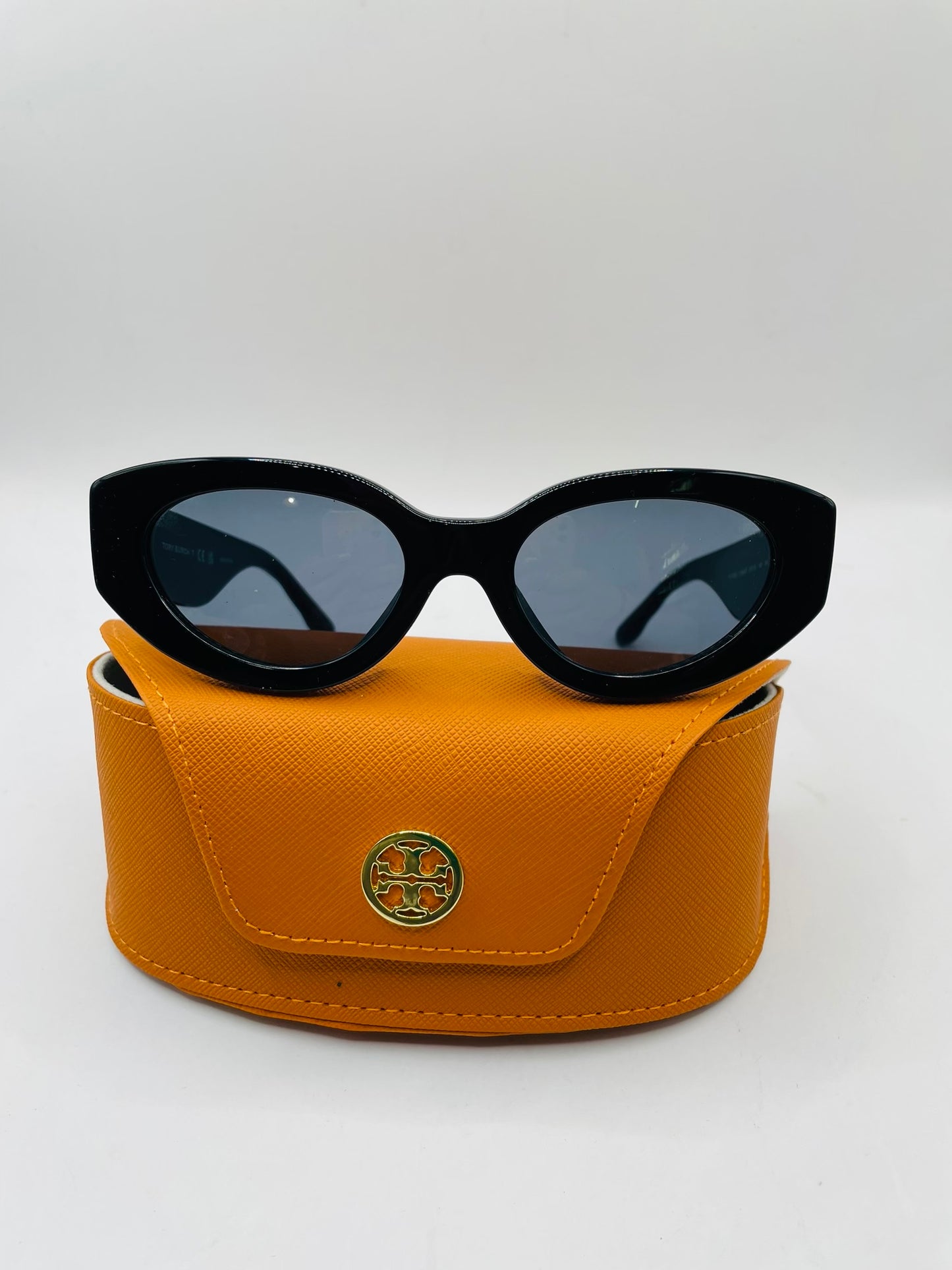 Tory Burch sunglass