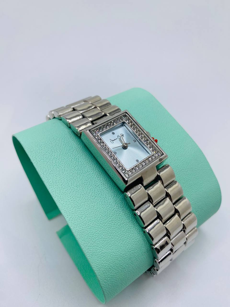 Jessica Carlyle watch