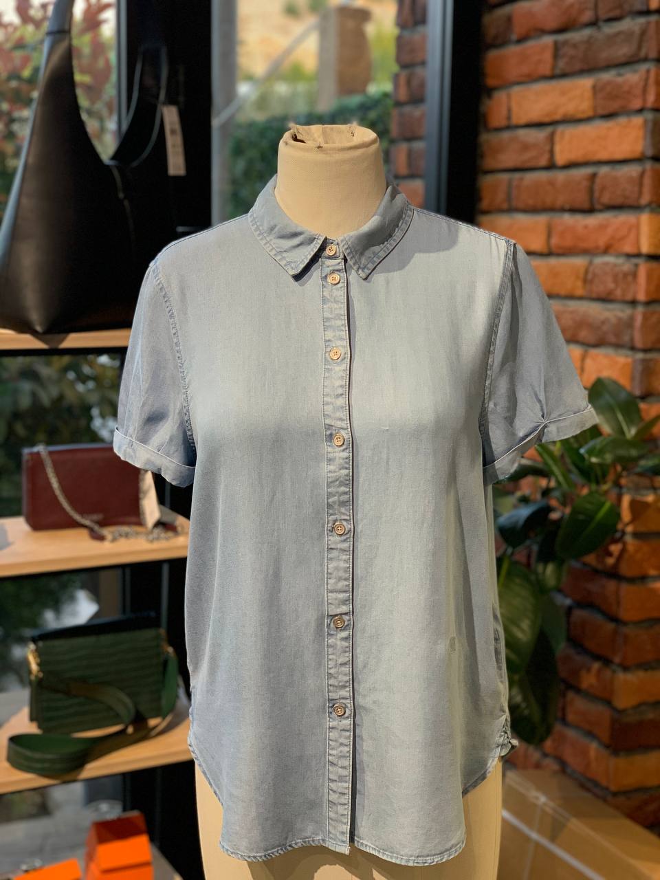 Dkny shirt