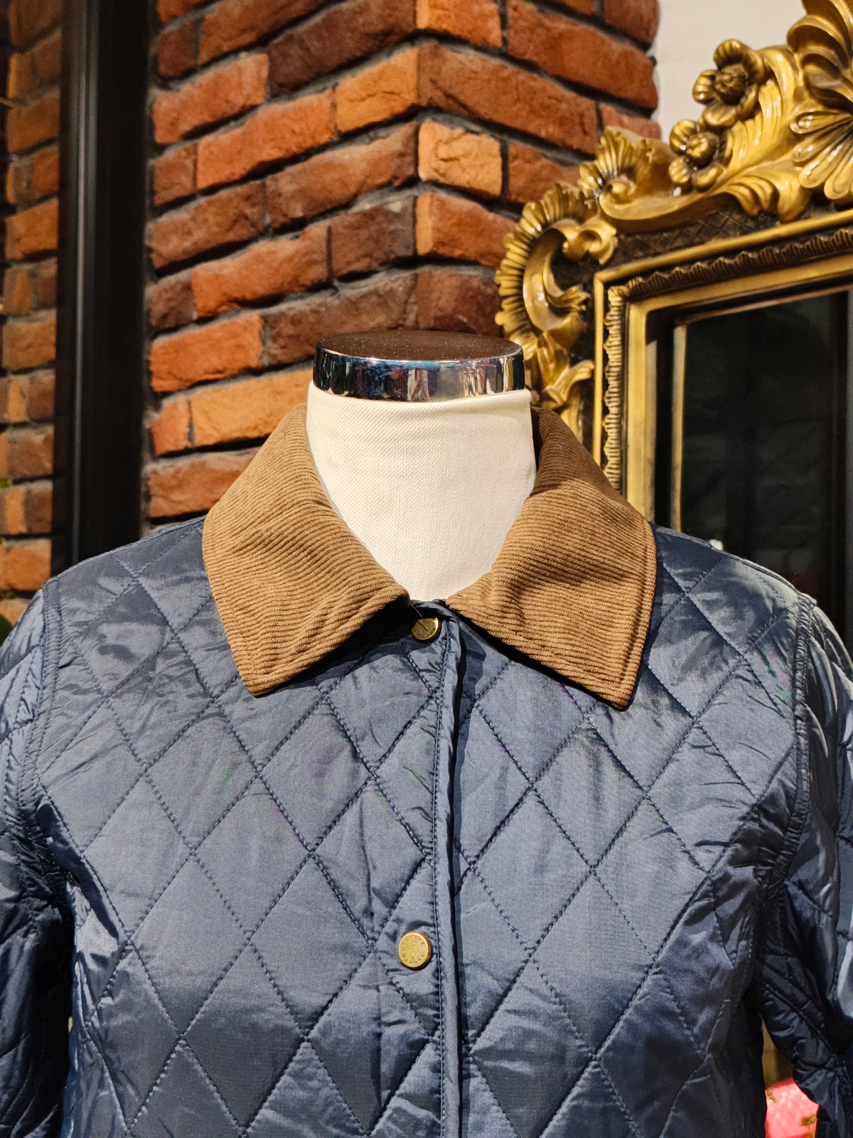 Hunter coat size small