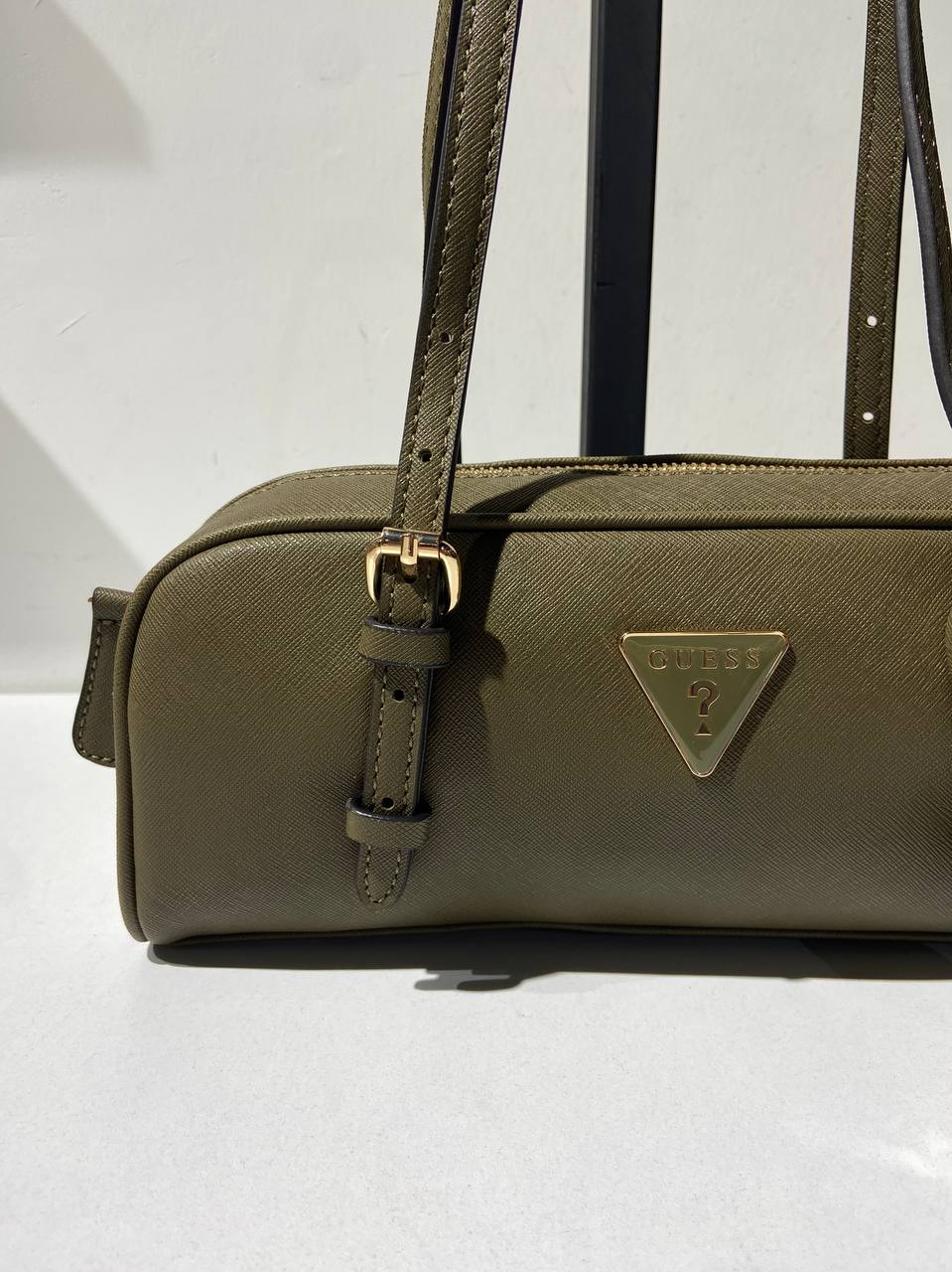 Guess bag