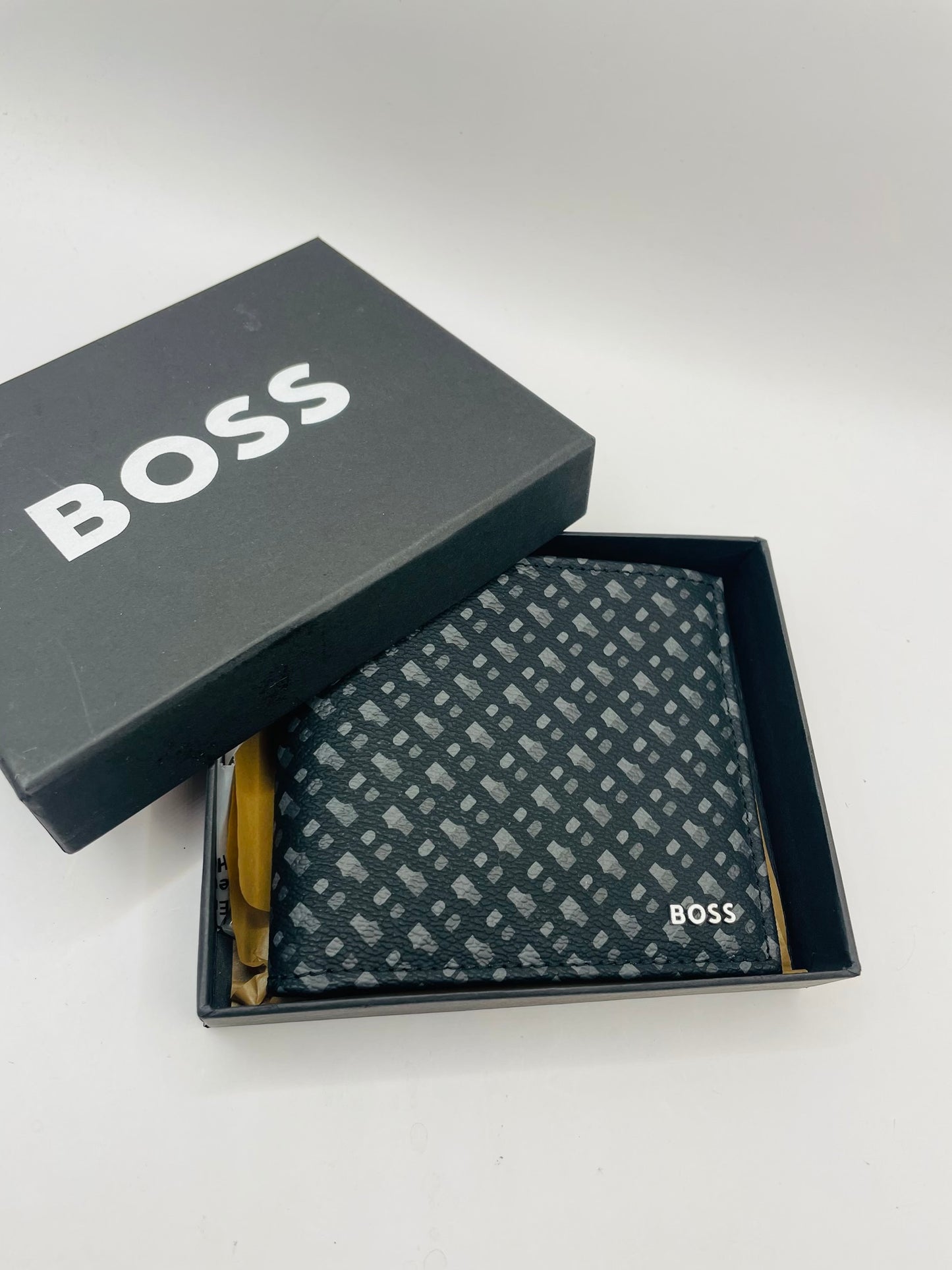 Boss wallet
