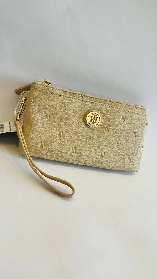 tommy hilfiger wallet