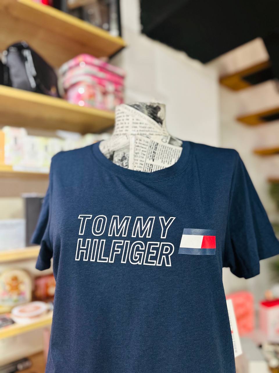 Tommy Hilfiger shirt size small