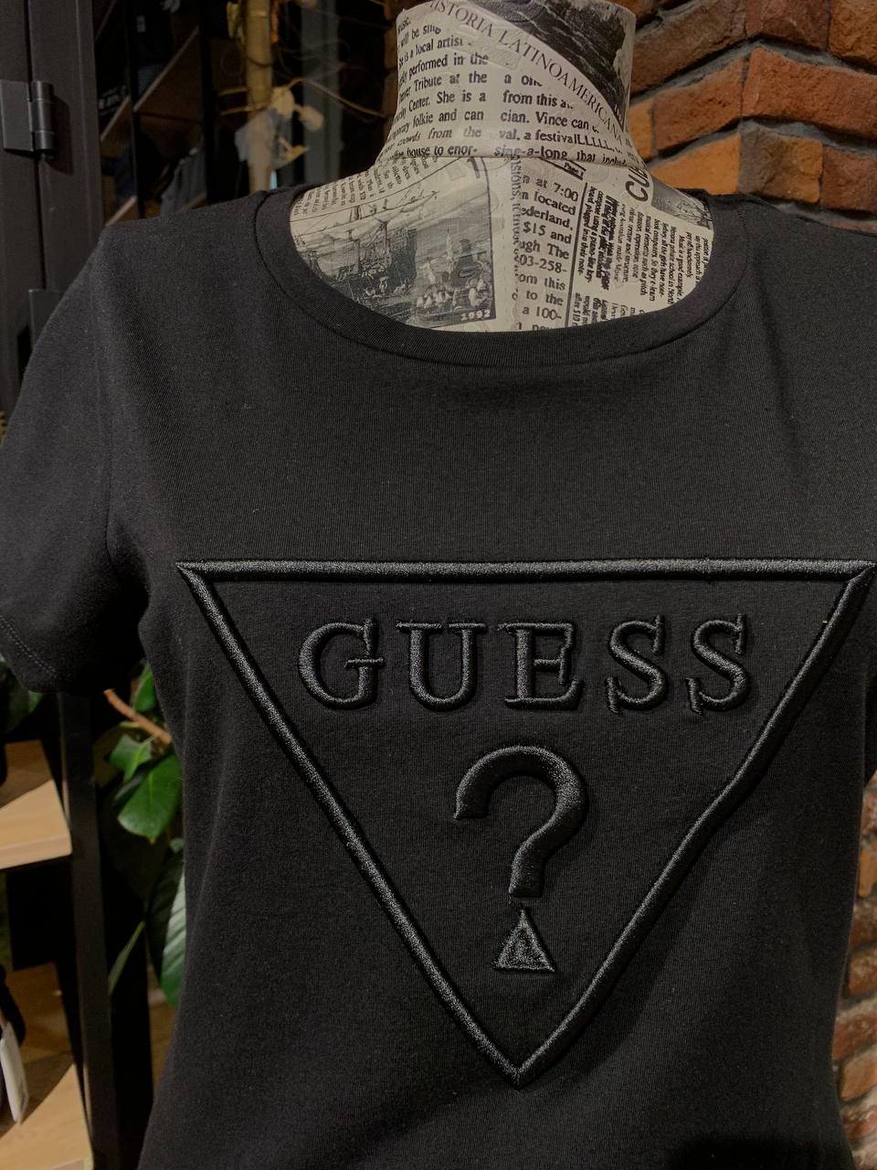 Guess shirt