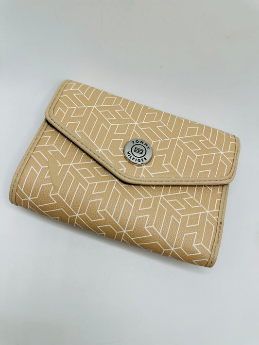 Tommy Hilfiger wallet