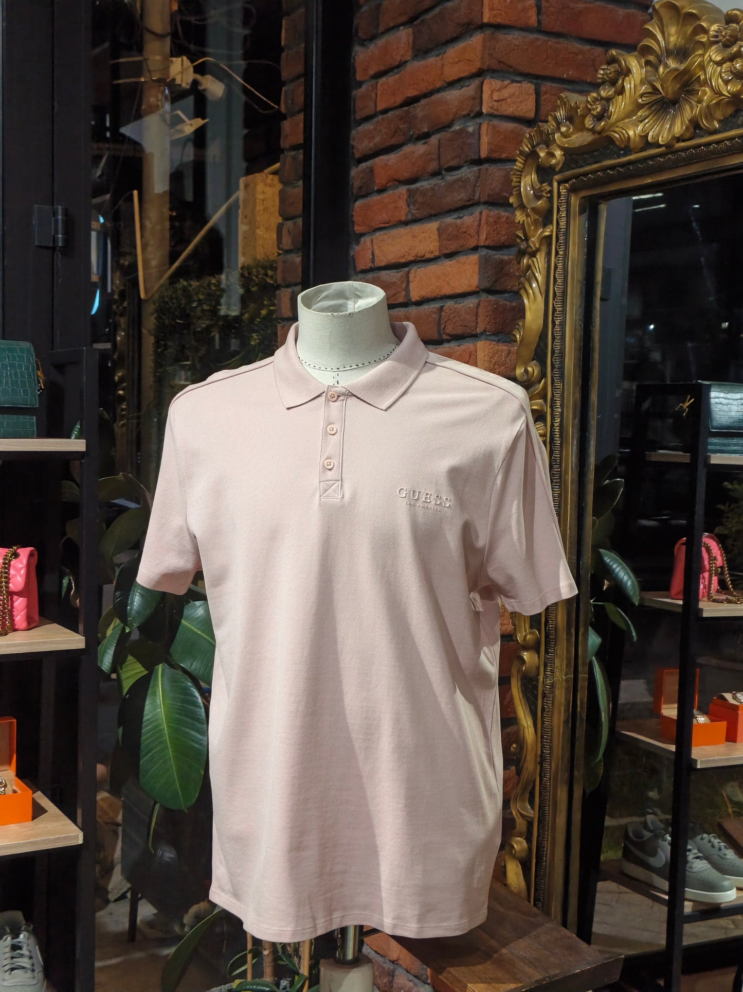 Guess shirt size large