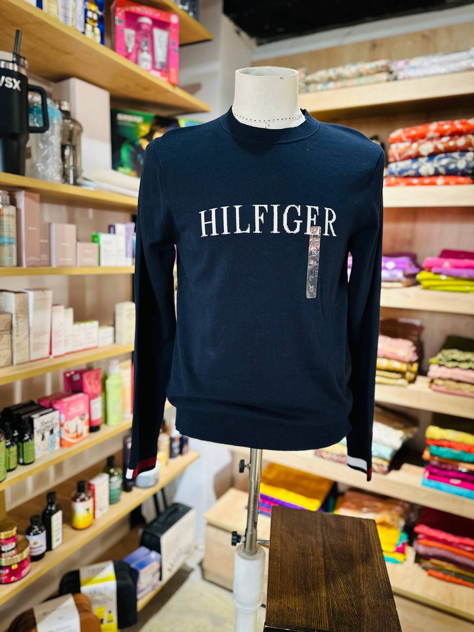 Tommy Hilfiger sweater