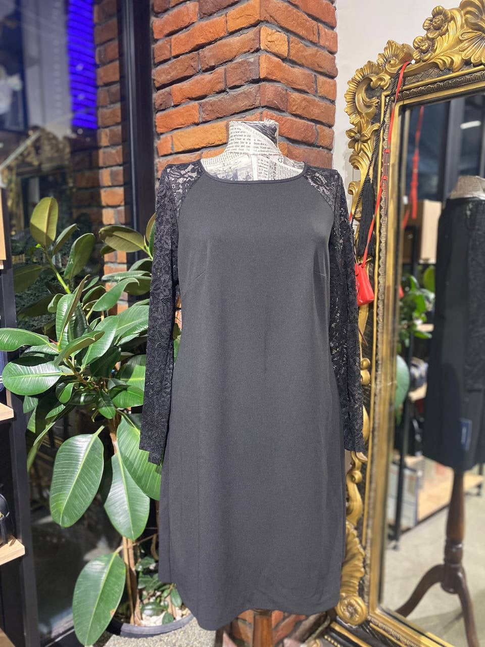 Tommy Hilfiger dress size 10