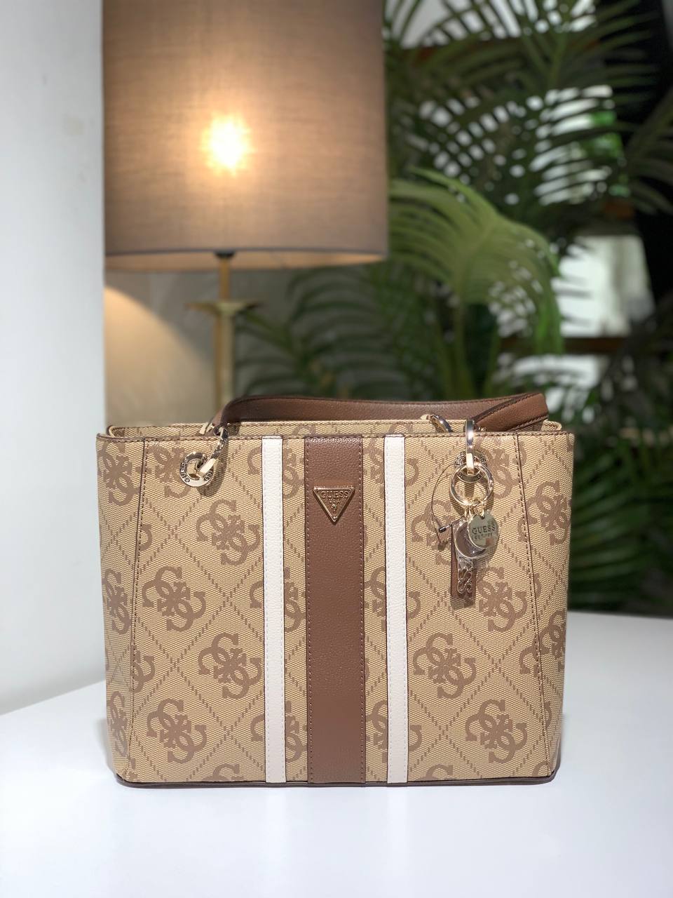 Guess bag