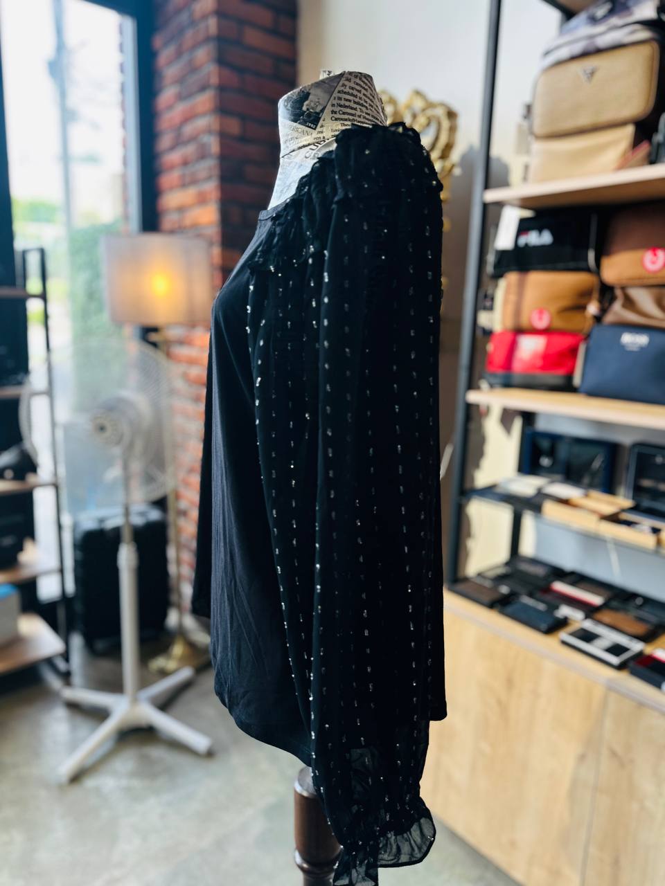 Cece top size large