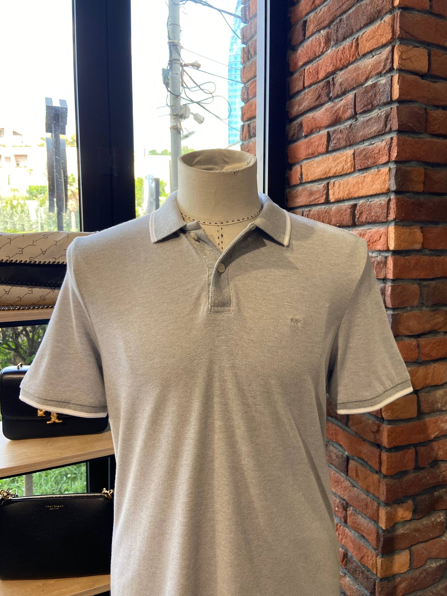 Michael kors shirt Size medium