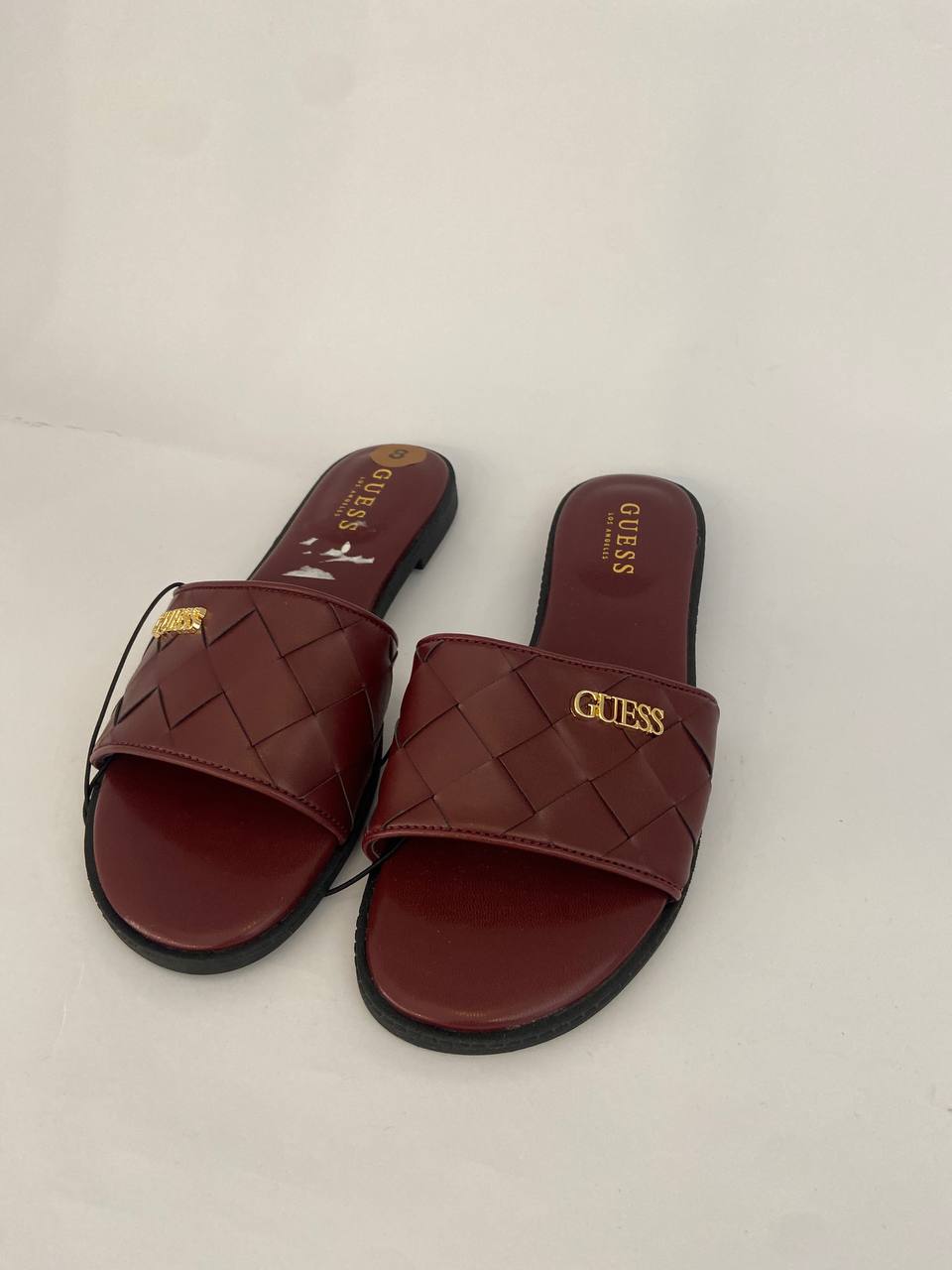 Guess sandal