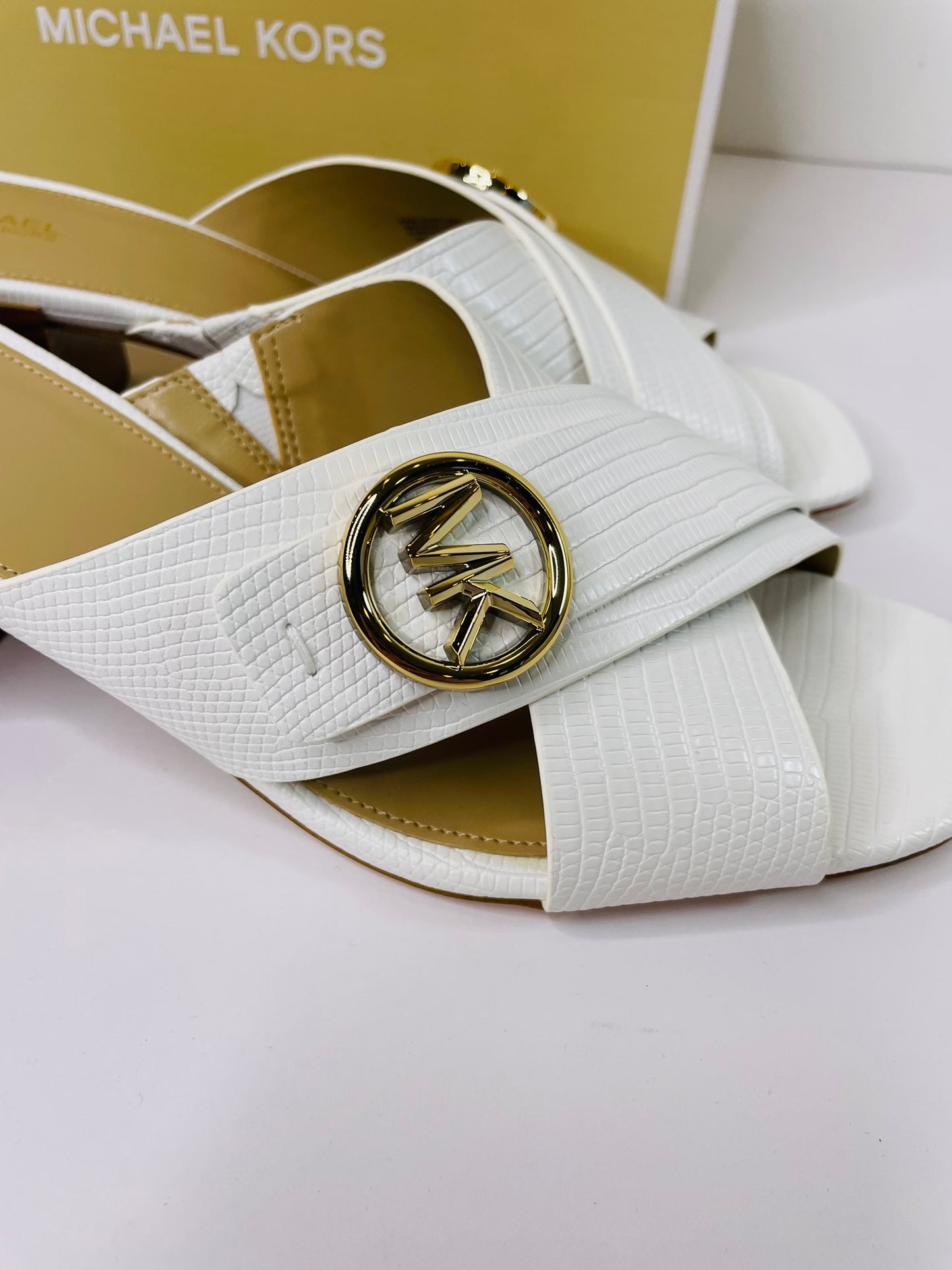 Michael kors sandal