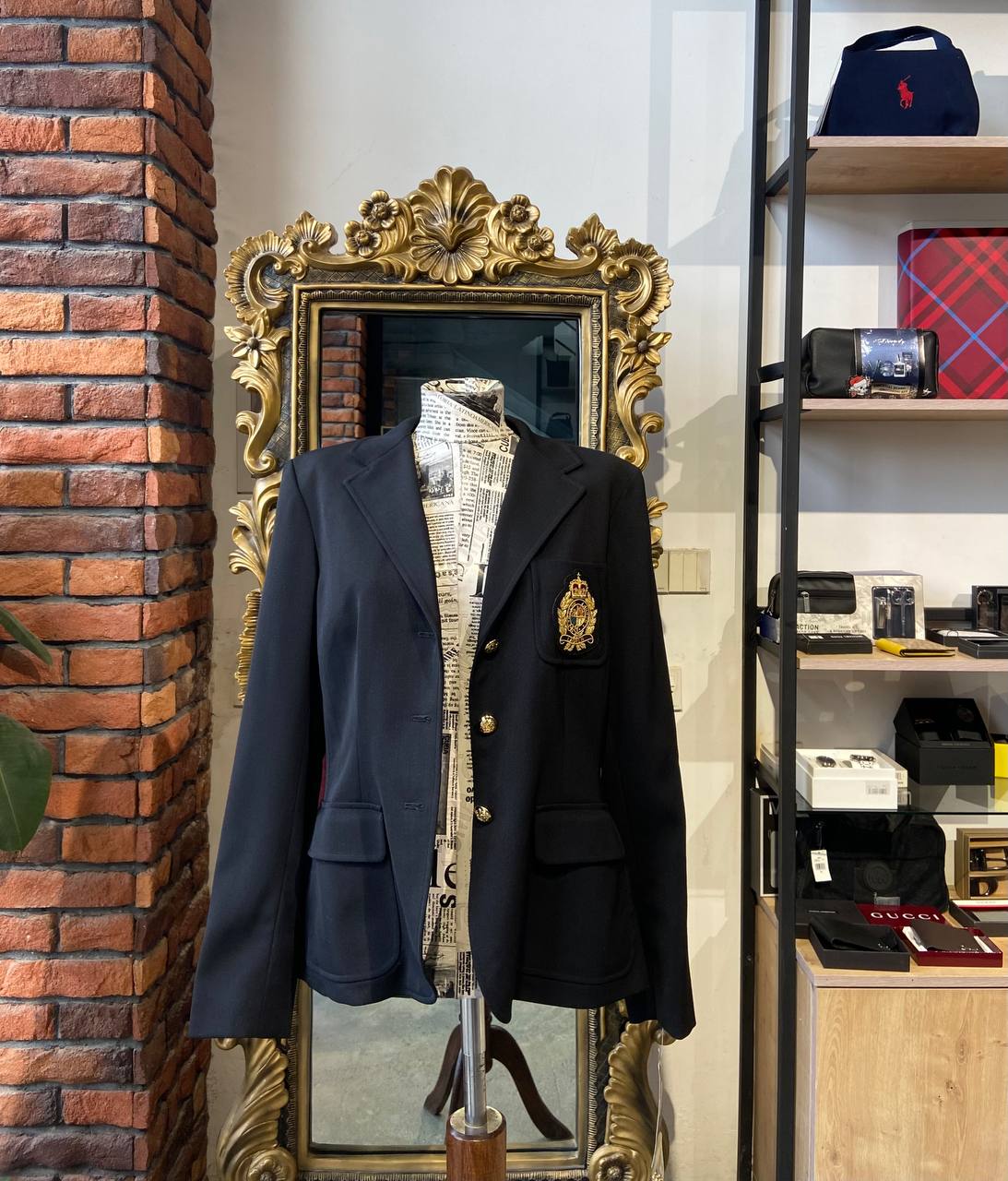Ralph Lauren Crest Blazer (black)
