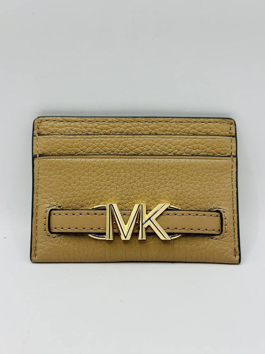 Michael kors card holder