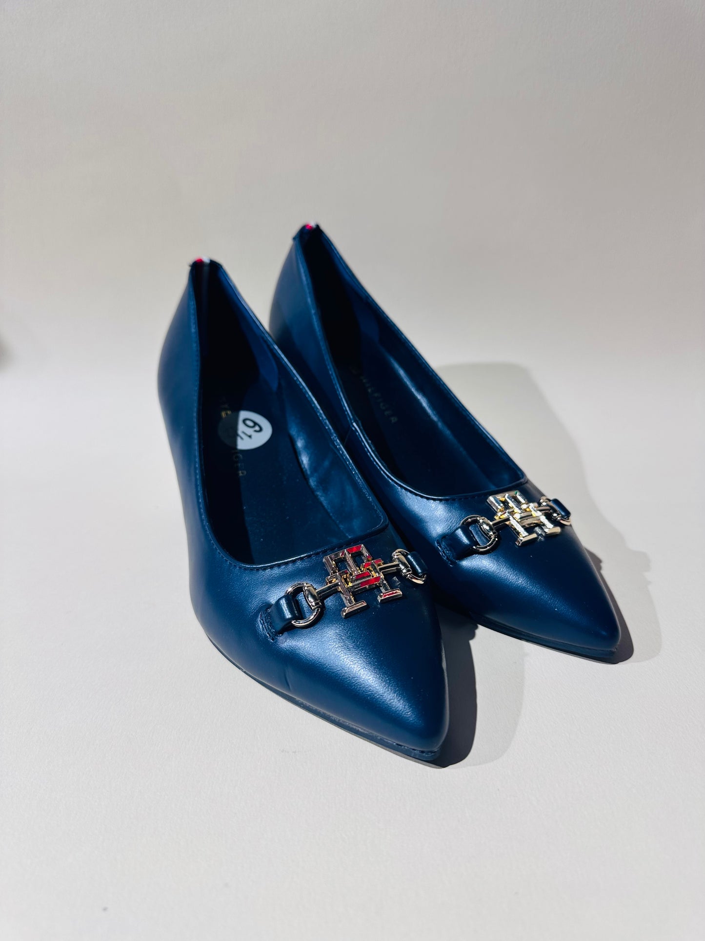 Tommy Hilfiger shoes size 37