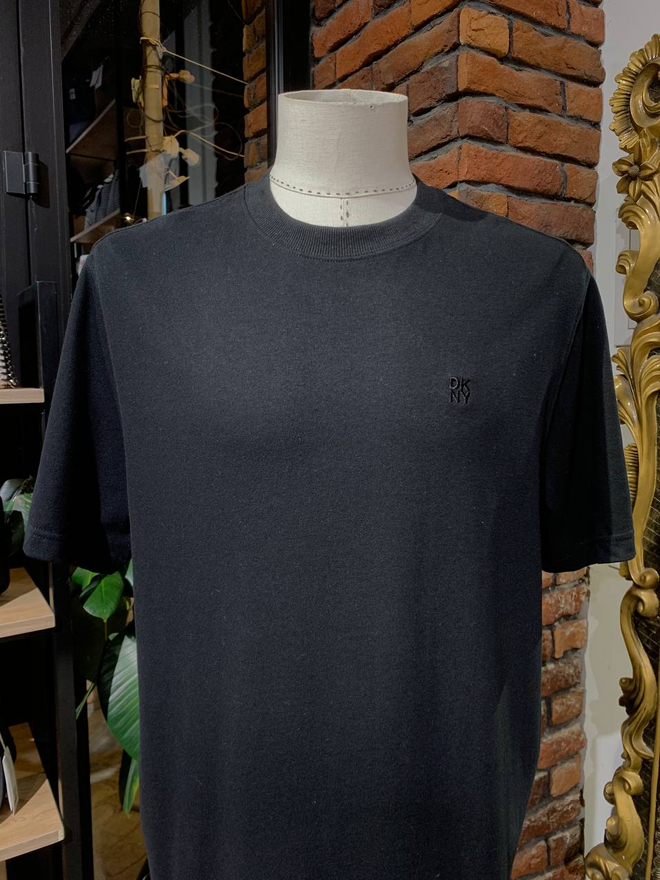 Dkny shirt