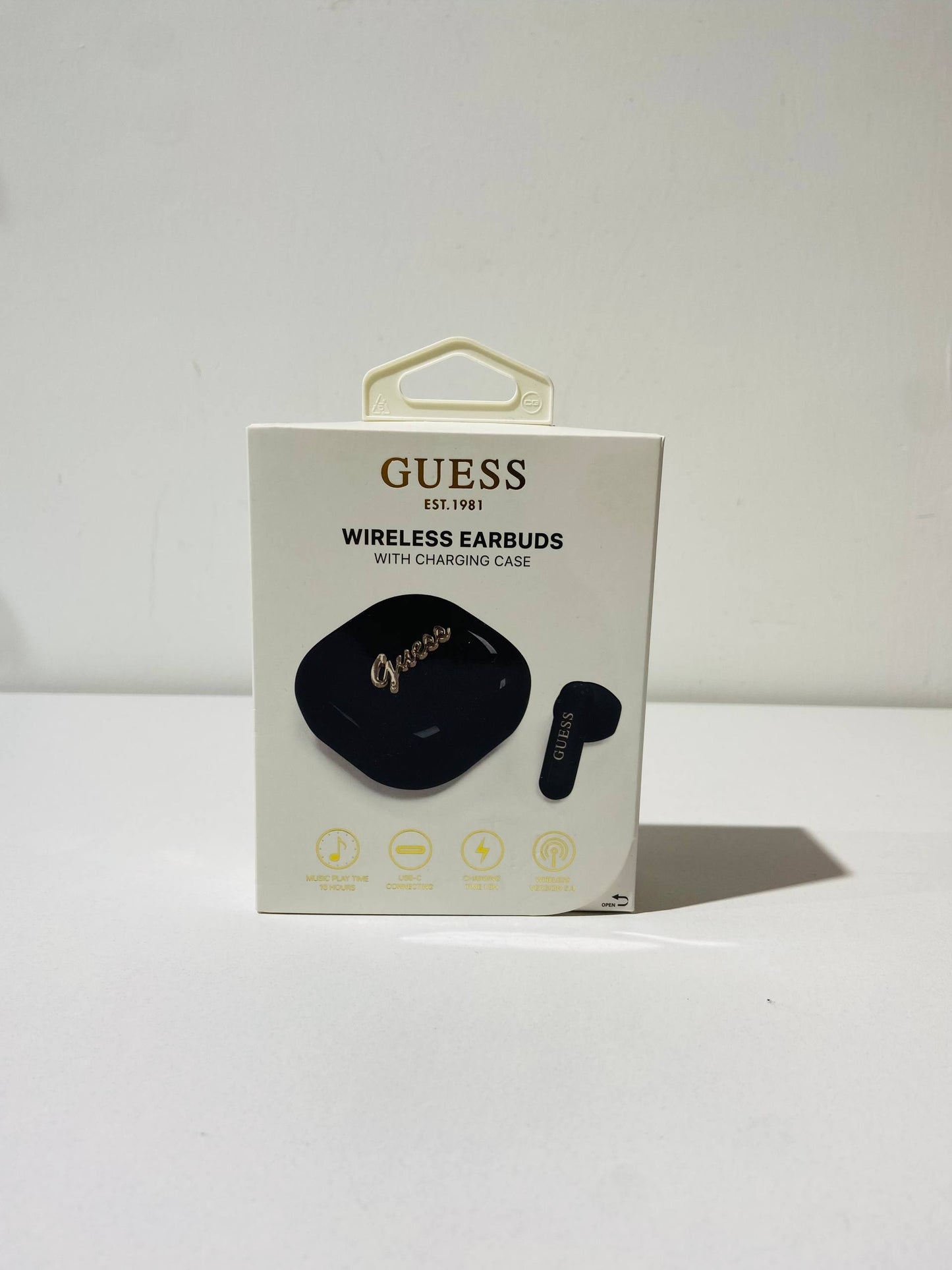 Guess wireless Earbuds with charging case