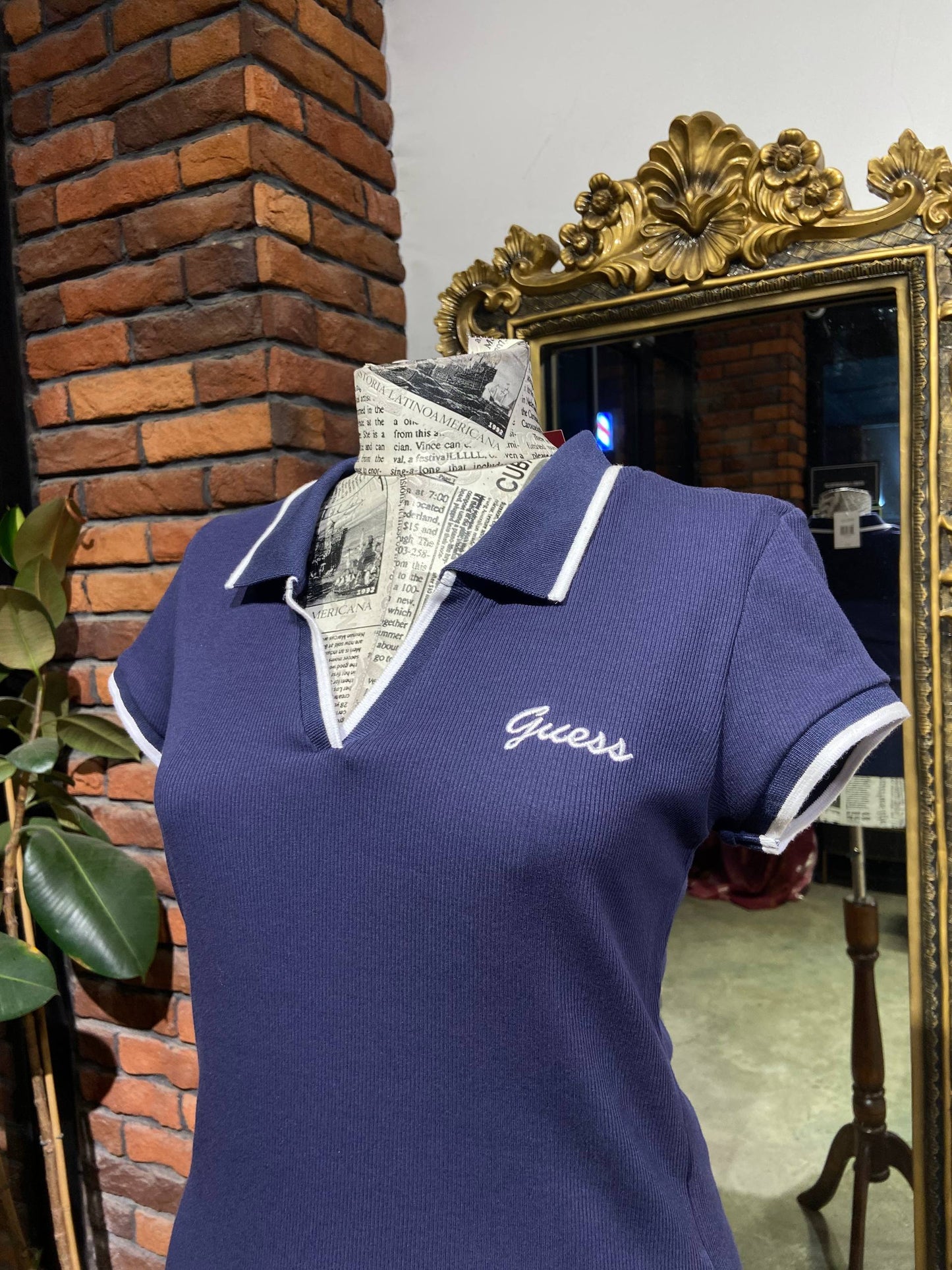 Guess shirt