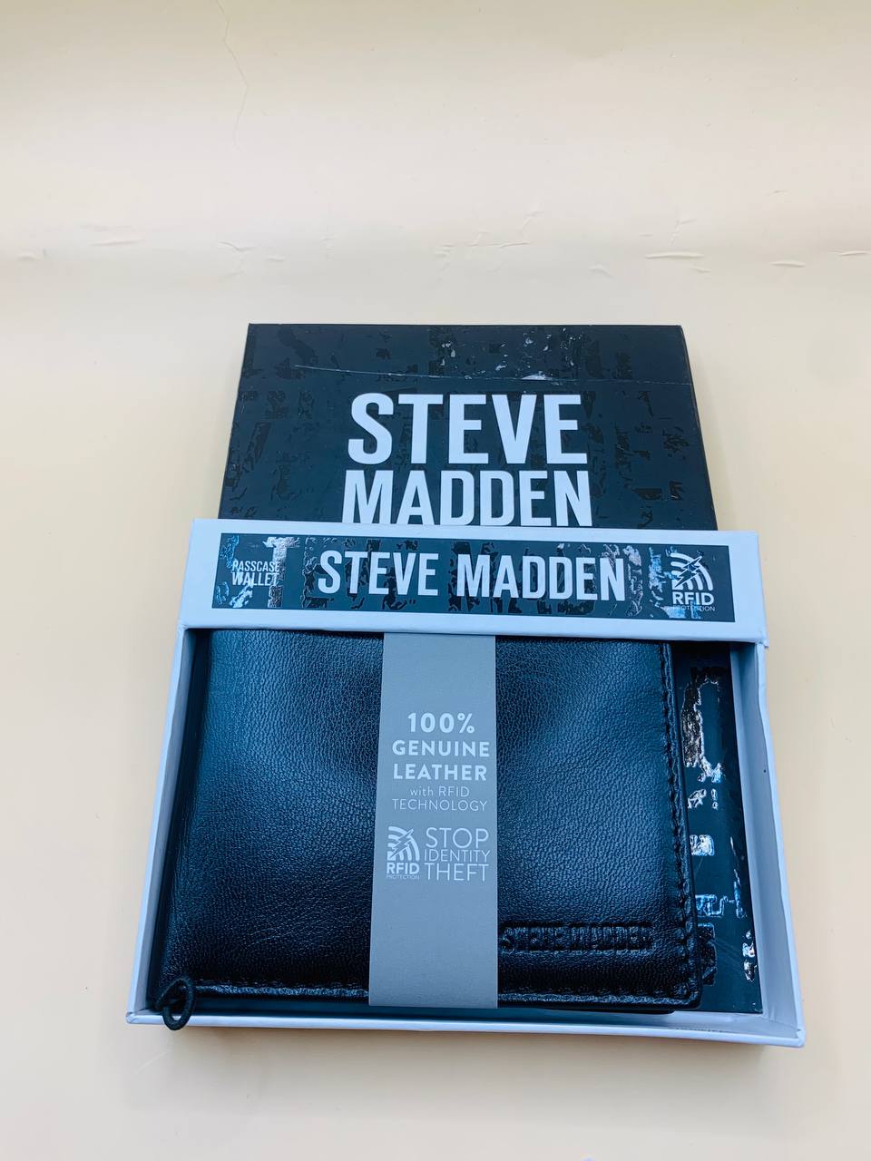 Steve Madden wallet