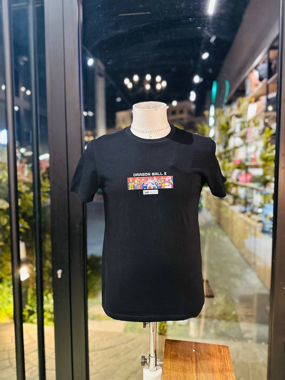 Lee x line shirt size small