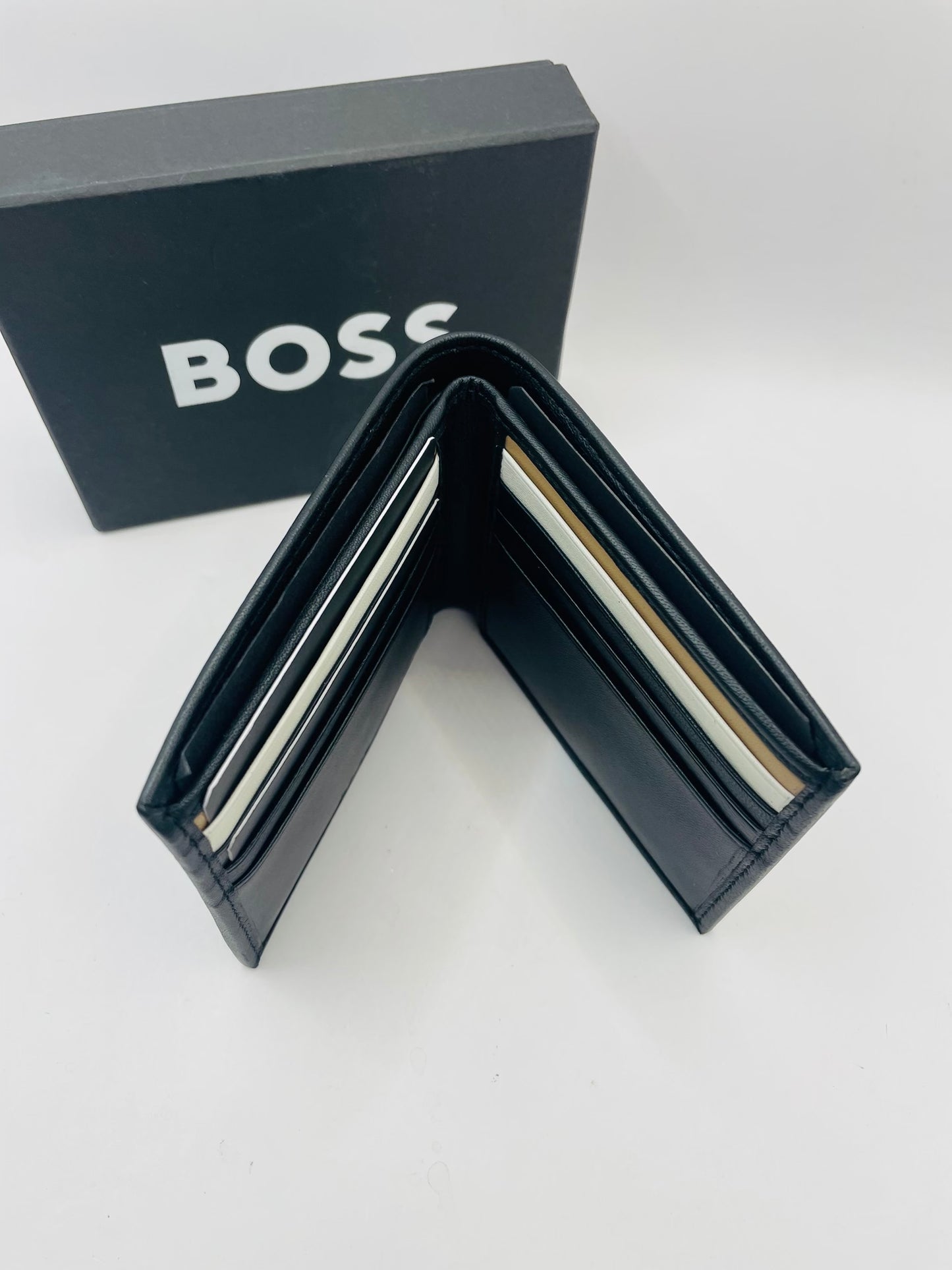 Boss men’s wallet