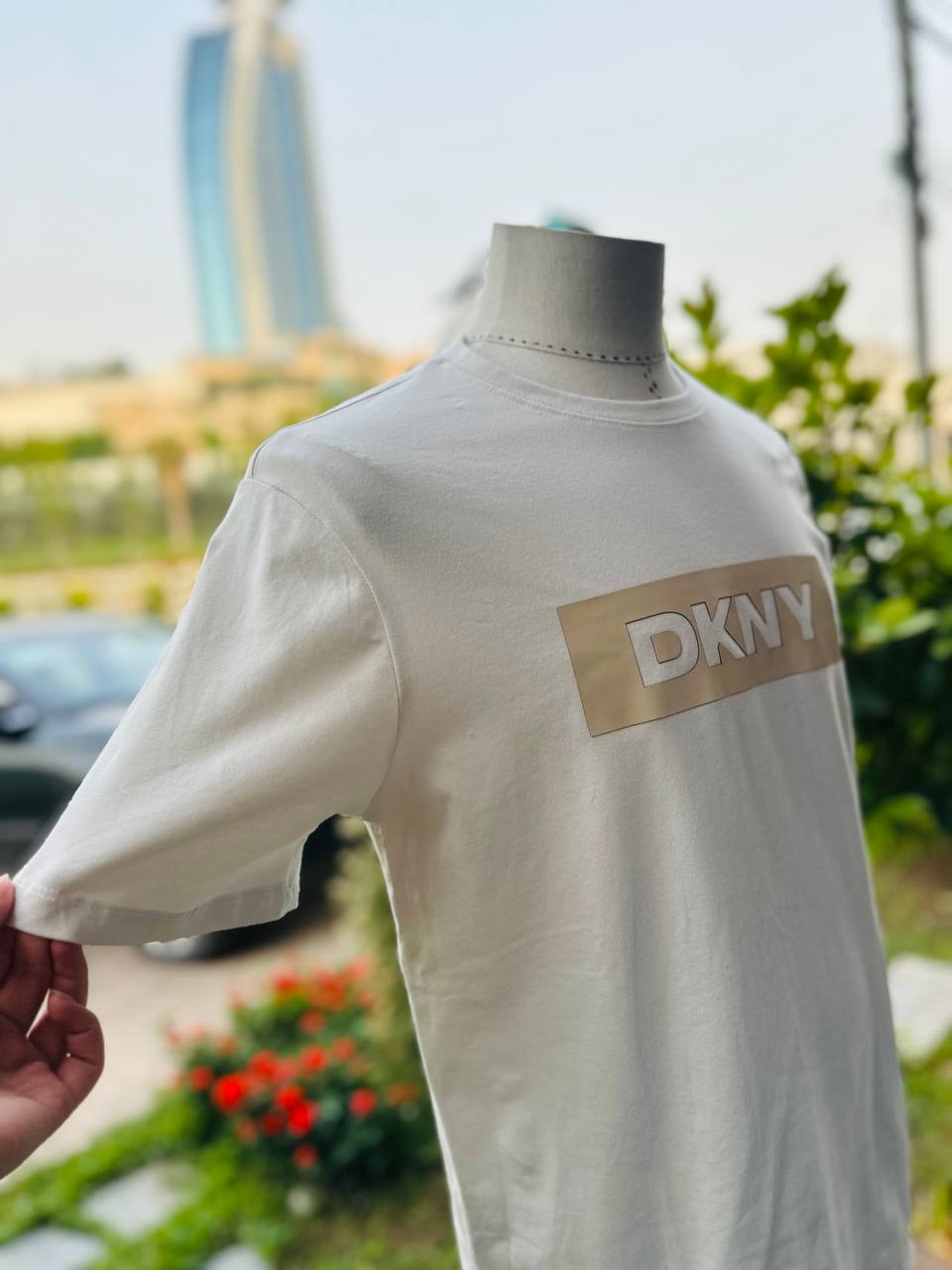Dkny shirt size medium