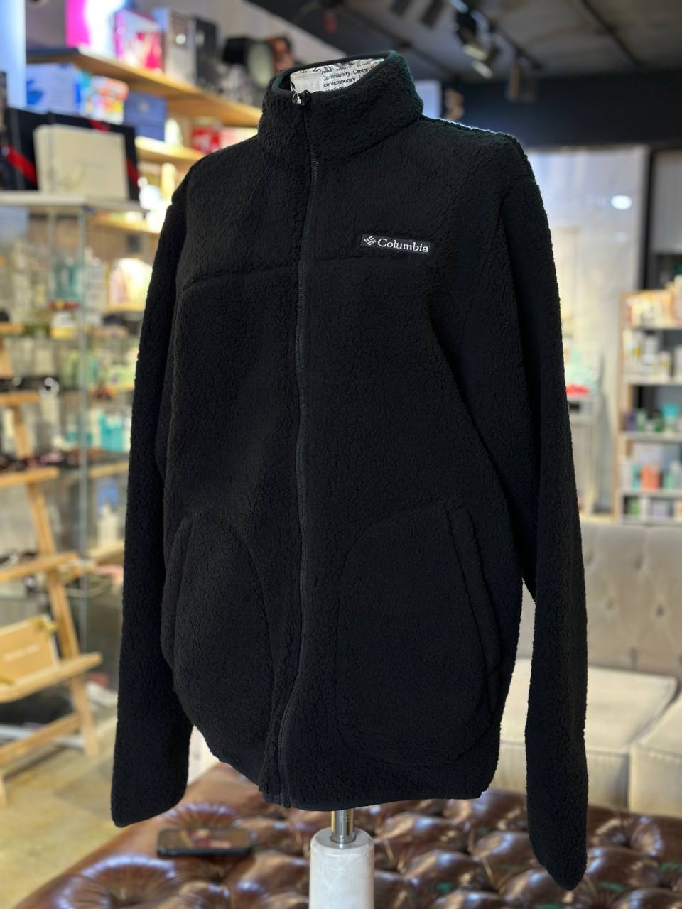 Columbia jacket with zipper