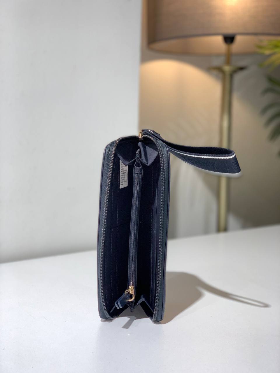 Tommy Hilfiger wallet