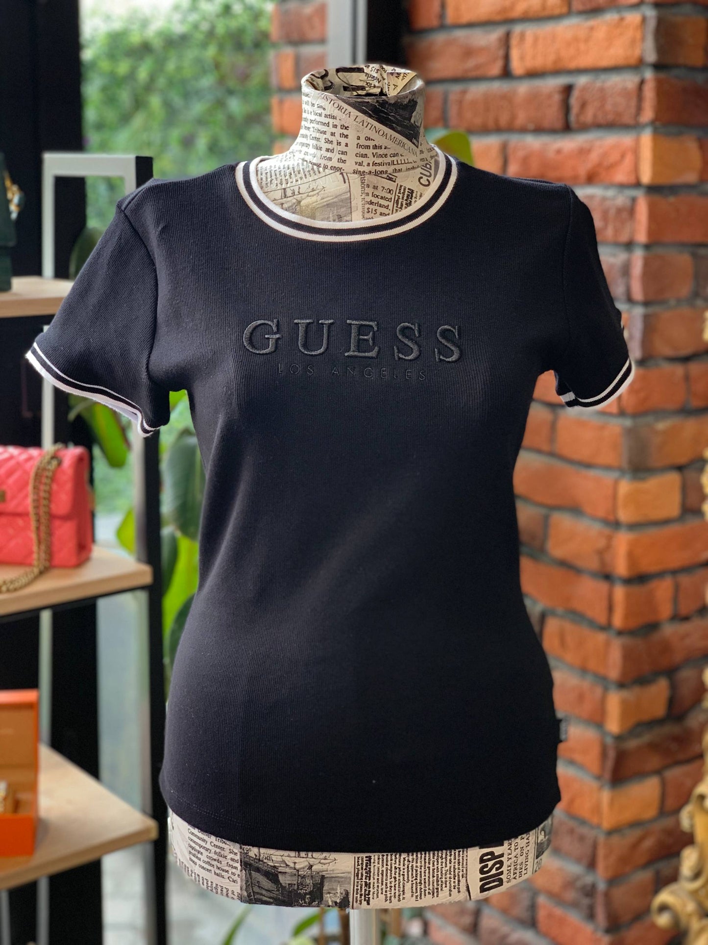 Guess shirt size large