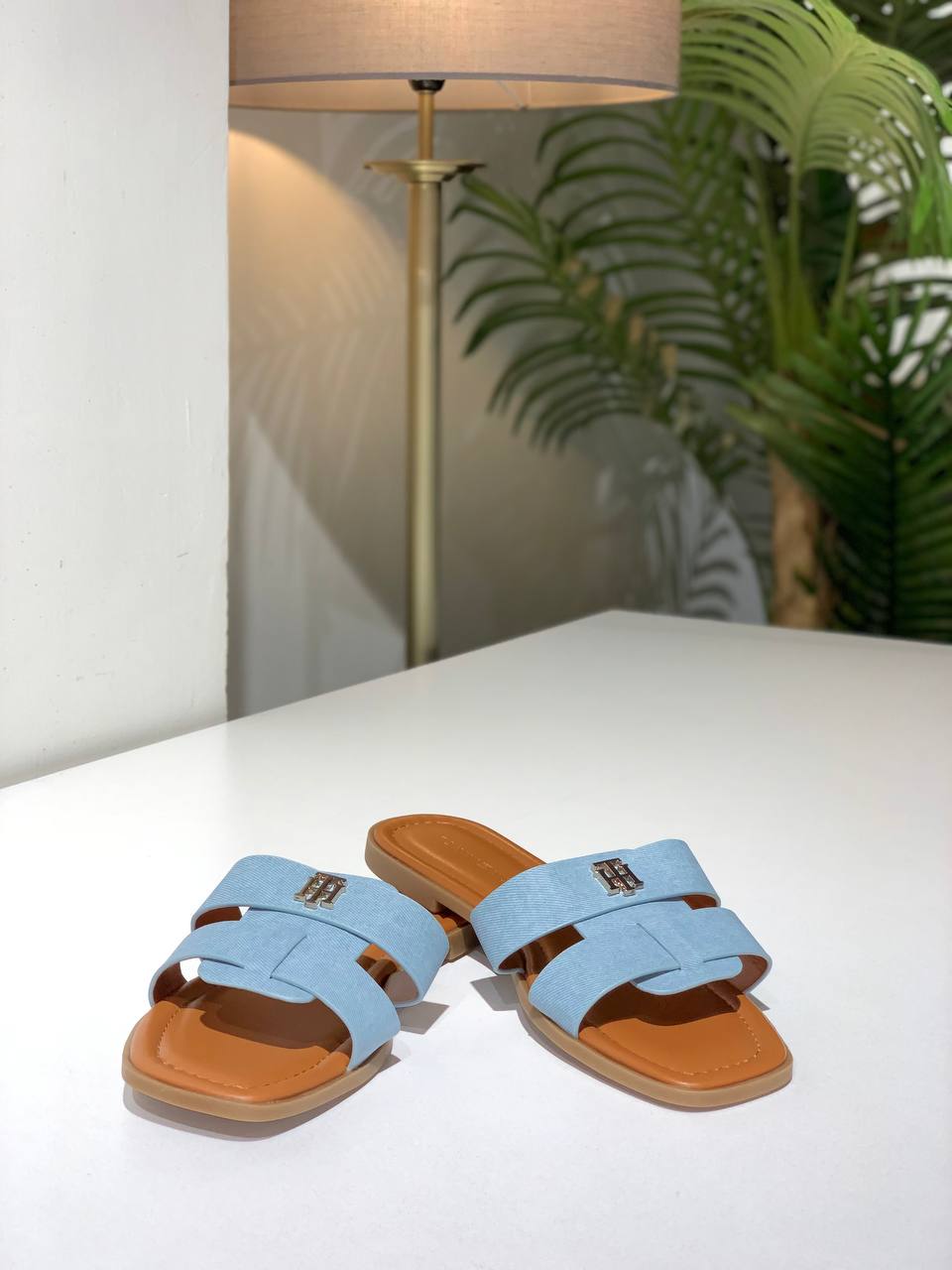 Tommy Hilfiger sandal